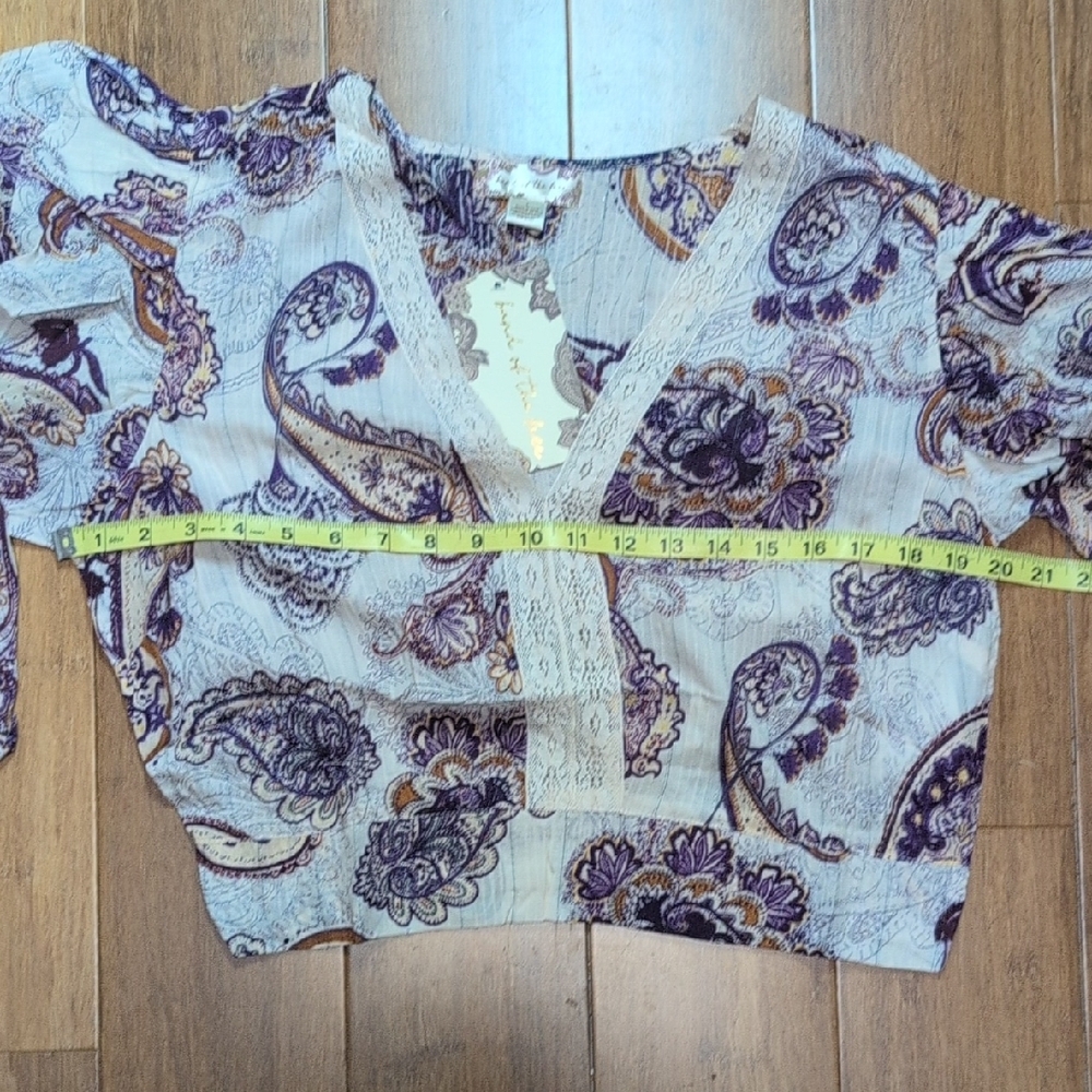 Band the Free Mirabelle Cream and Purple Cropped Blouse Size Large - Picture 8 of 11
